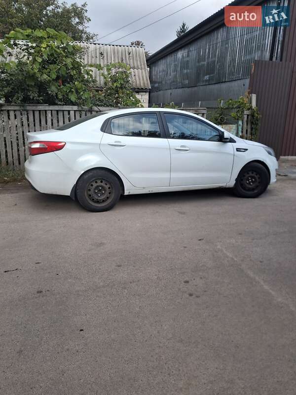 Седан Kia Rio 2013 в Фастове фото 4 Седан Kia Rio 2013 в Фастове