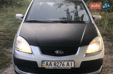 Хетчбек Kia Rio 2006 в Кагарлику