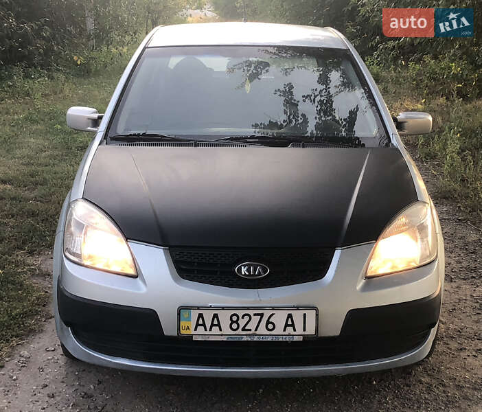 Хэтчбек Kia Rio 2006 в Кагарлыке фото Хэтчбек Kia Rio 2006 в Кагарлыке