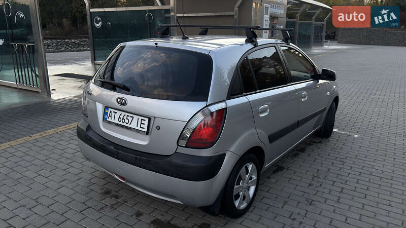 Хэтчбек Kia Rio 2009 в Ивано-Франковске фото 6 Хэтчбек Kia Rio 2009 в Ивано-Франковске