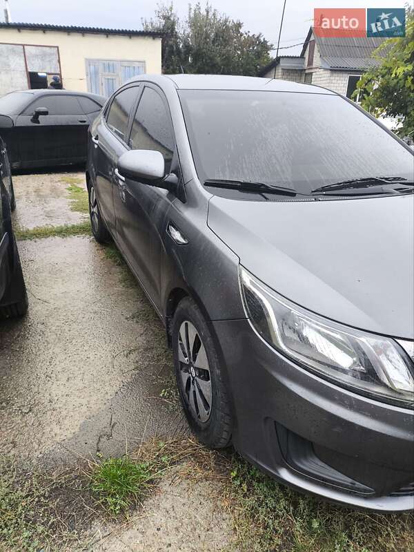 Седан Kia Rio 2012 в 