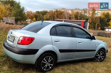 Седан Kia Rio 2007 в  фото 11 Седан Kia Rio 2007 в