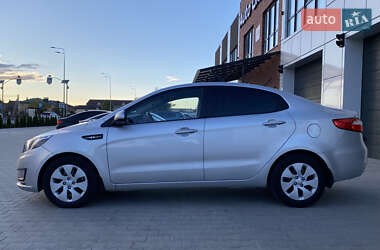 Седан Kia Rio 2014 в 