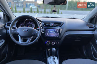 Седан Kia Rio 2014 в 