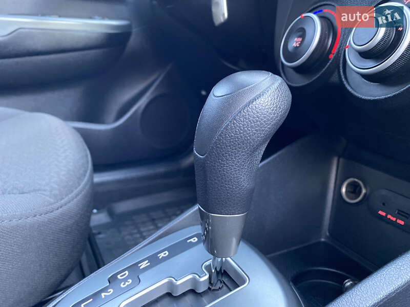 Седан Kia Rio 2014 в Вінниці фото 31 Седан Kia Rio 2014 в Вінниці
