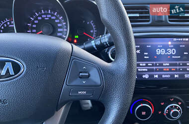 Седан Kia Rio 2014 в 