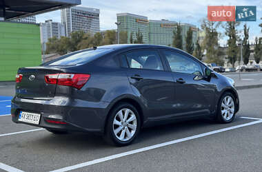 Седан Kia Rio 2016 в 
