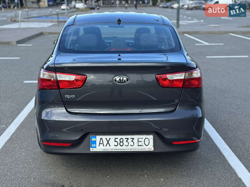 Седан Kia Rio 2016 в Києві