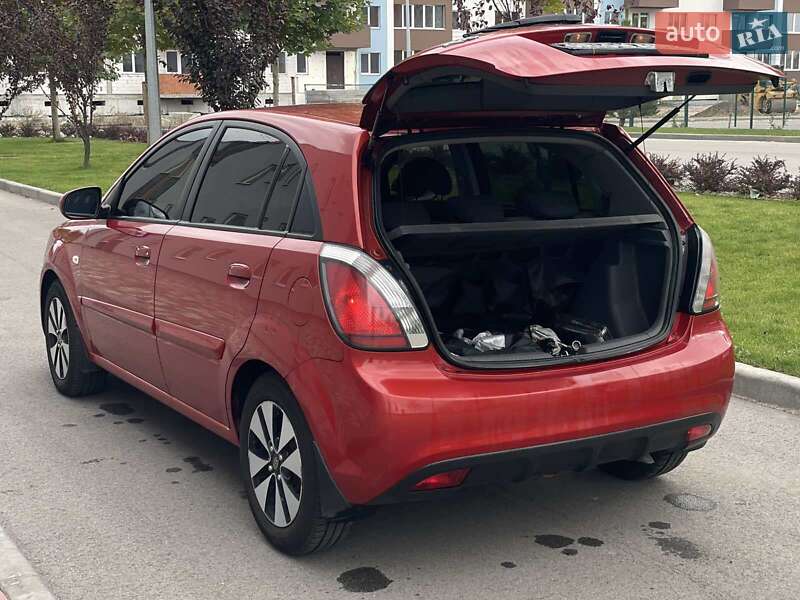 Хэтчбек Kia Rio 2011 в Днепре фото 11 Хэтчбек Kia Rio 2011 в Днепре