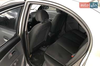 Седан Kia Rio 2011 в 