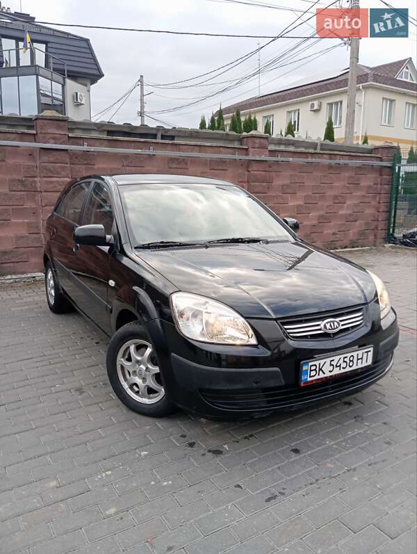Хетчбек Kia Rio 2007 в Рівному фото 18 Хетчбек Kia Rio 2007 в Рівному