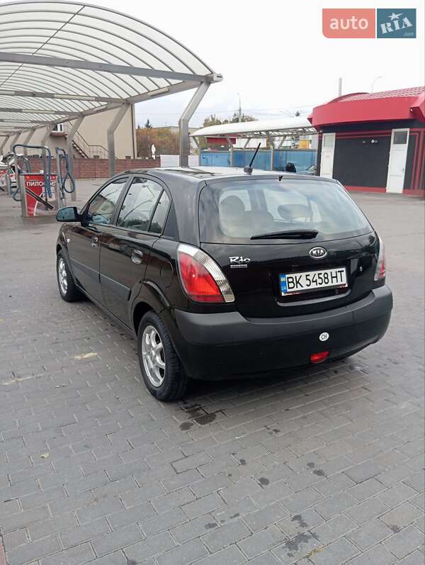 Хетчбек Kia Rio 2007 в Рівному фото 33 Хетчбек Kia Rio 2007 в Рівному