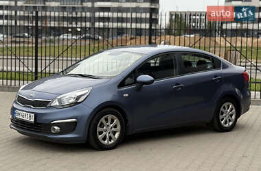 Седан Kia Rio 2017 в 