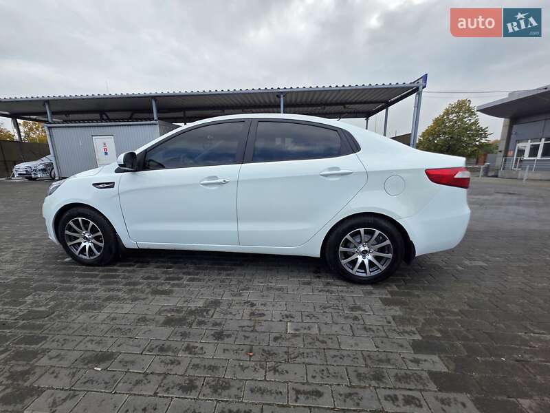 Седан Kia Rio 2012 в Дніпрі фото 15 Седан Kia Rio 2012 в Дніпрі