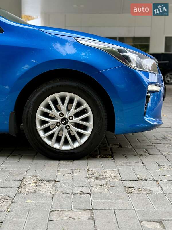 Седан Kia Rio 2018 в Днепре фото 10 Седан Kia Rio 2018 в Днепре