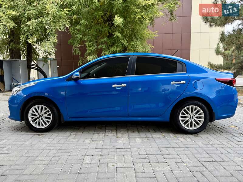 Седан Kia Rio 2018 в Днепре фото 16 Седан Kia Rio 2018 в Днепре