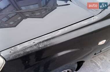 Хэтчбек Kia Rio 2006 в  фото 13 Хэтчбек Kia Rio 2006 в
