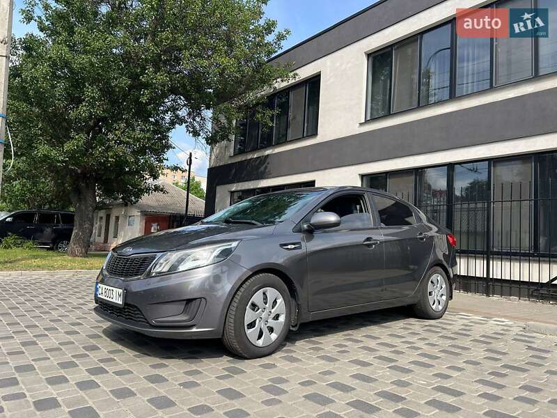 Седан Kia Rio 2012 в Черкассах