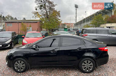 Седан Kia Rio 2013 в 