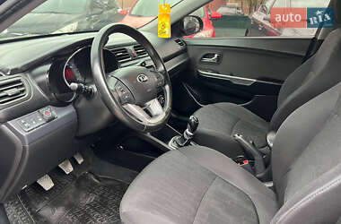 Седан Kia Rio 2013 в 