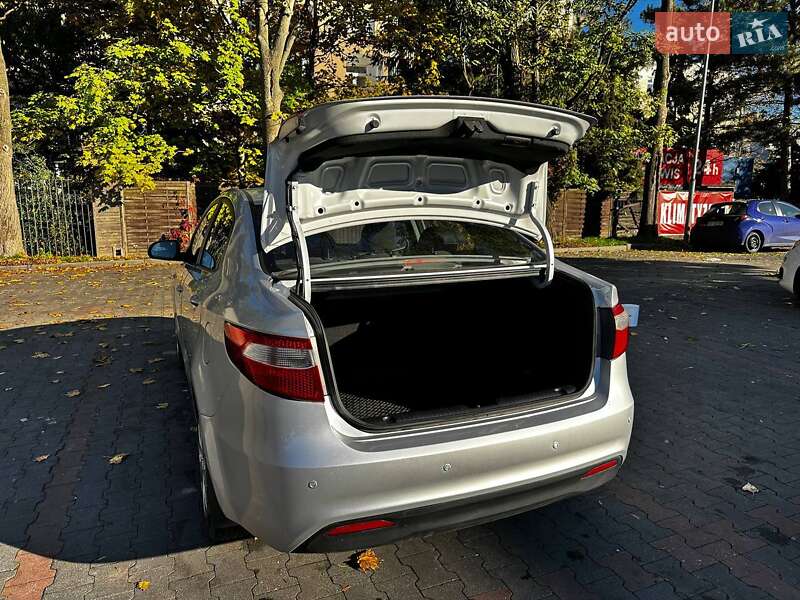 Седан Kia Rio 2012 в Киеве фото 8 Седан Kia Rio 2012 в Киеве