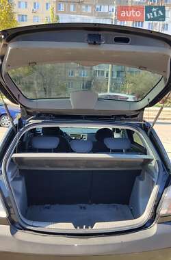 Хетчбек Kia Rio 2008 в  фото 6 Хетчбек Kia Rio 2008 в