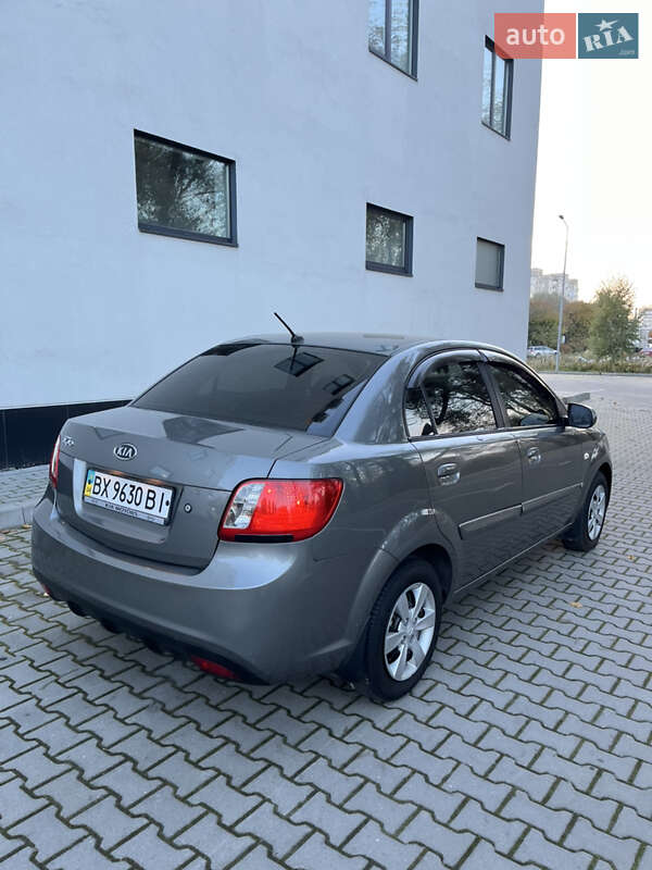 Седан Kia Rio 2011 в Хмельницькому фото 4 Седан Kia Rio 2011 в Хмельницькому