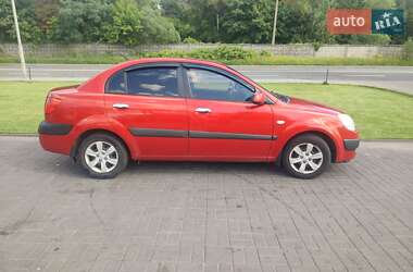 Седан Kia Rio 2008 в 