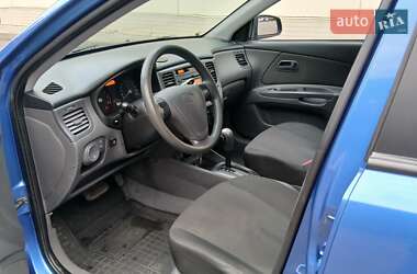 Седан Kia Rio 2008 в  фото 10 Седан Kia Rio 2008 в