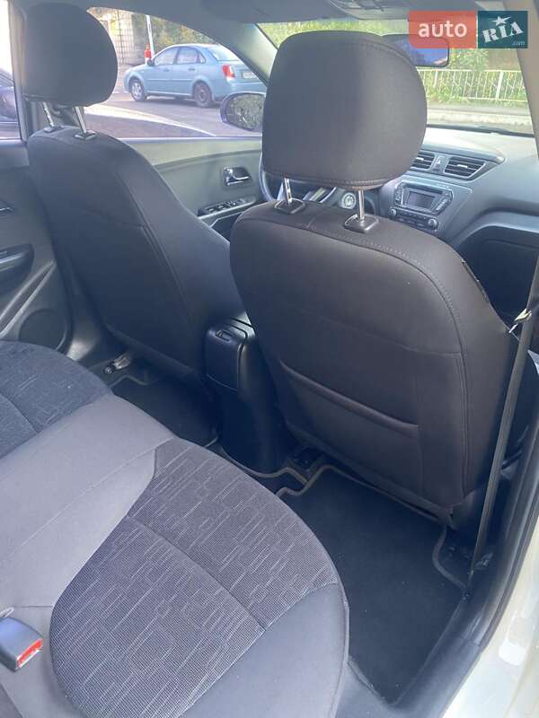 Седан Kia Rio 2012 в Киеве фото 4 Седан Kia Rio 2012 в Киеве