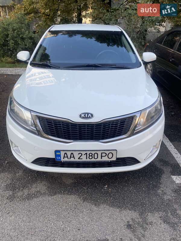 Седан Kia Rio 2012 в Киеве фото Седан Kia Rio 2012 в Киеве