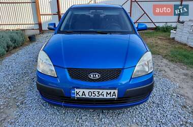 Седан Kia Rio 2009 в Броварах
