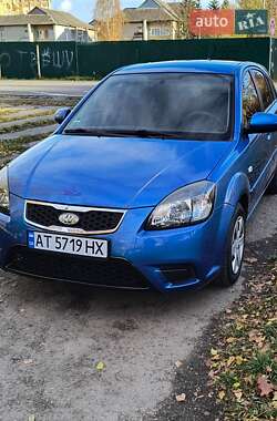 Хэтчбек Kia Rio 2009 в  фото 3 Хэтчбек Kia Rio 2009 в