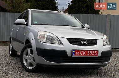 Хетчбек Kia Rio 2006 в Самборі