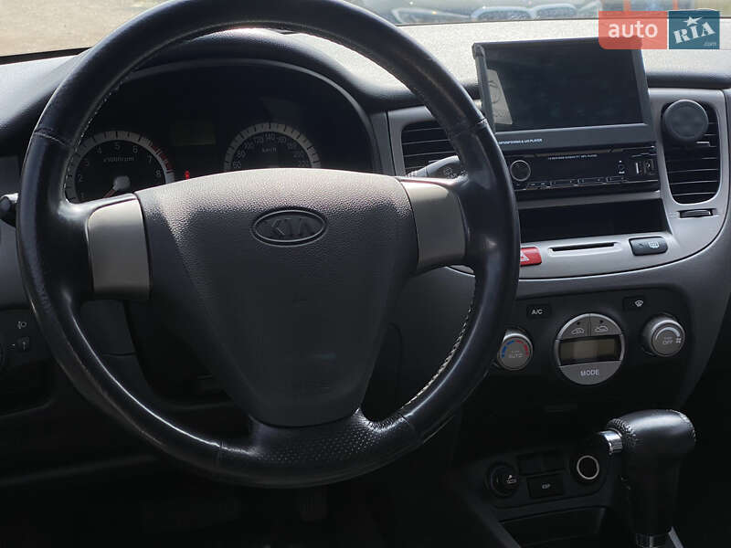 Хэтчбек Kia Rio 2006 в Самборе фото 63 Хэтчбек Kia Rio 2006 в Самборе