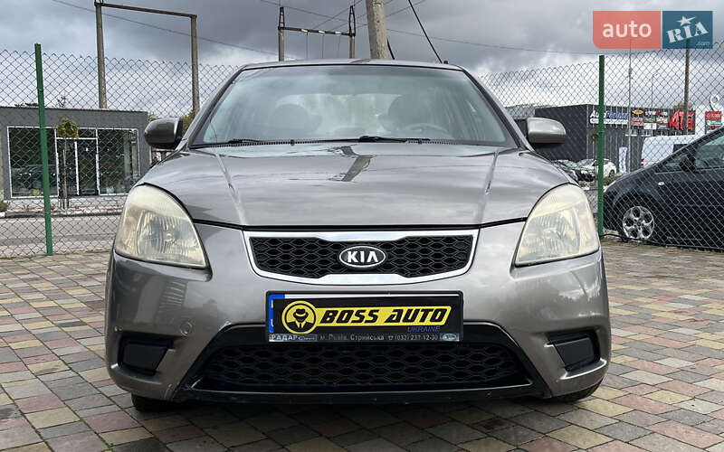 Седан Kia Rio 2010 в Стрые фото 2 Седан Kia Rio 2010 в Стрые