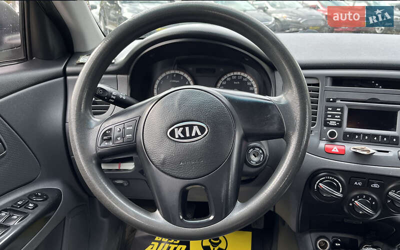 Седан Kia Rio 2010 в Стрые фото 11 Седан Kia Rio 2010 в Стрые