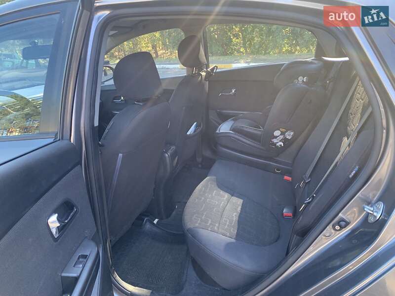 Седан Kia Rio 2012 в Ирпене фото 5 Седан Kia Rio 2012 в Ирпене