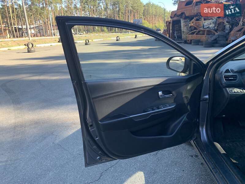 Седан Kia Rio 2012 в Ирпене фото 9 Седан Kia Rio 2012 в Ирпене