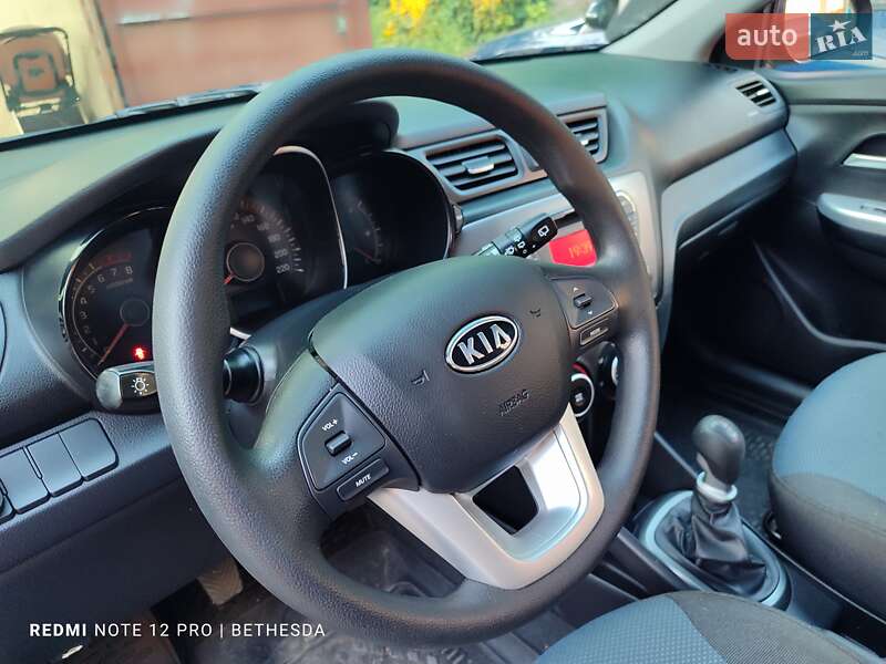 Хэтчбек Kia Rio 2012 в Козельщине фото 29 Хэтчбек Kia Rio 2012 в Козельщине