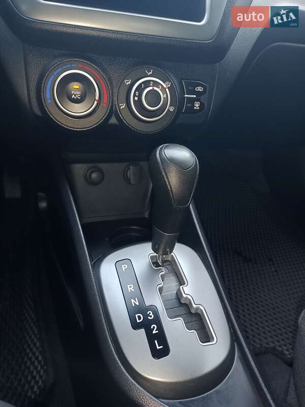 Седан Kia Rio 2012 в Полтаве фото 45 Седан Kia Rio 2012 в Полтаве