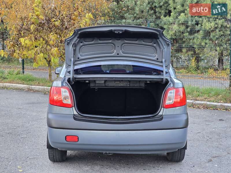 Седан Kia Rio 2006 в Хмельницькому