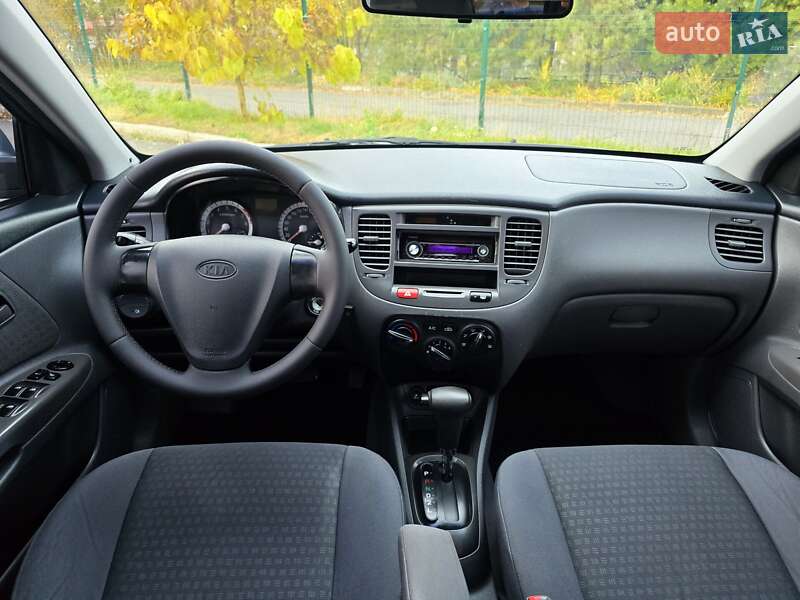 Седан Kia Rio 2006 в Хмельницькому