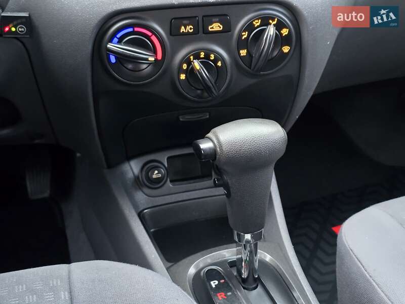 Седан Kia Rio 2006 в Хмельницькому