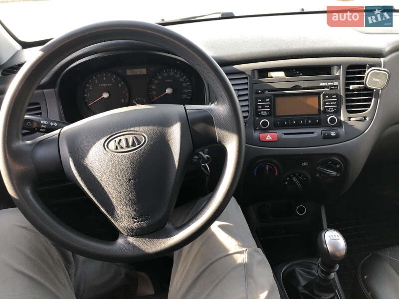 Хэтчбек Kia Rio 2009 в Хмельницком фото 14 Хэтчбек Kia Rio 2009 в Хмельницком