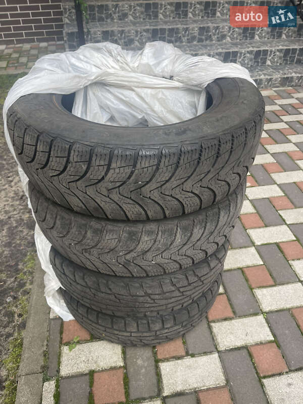 Седан Kia Rio 2014 в Киеве фото 22 Седан Kia Rio 2014 в Киеве