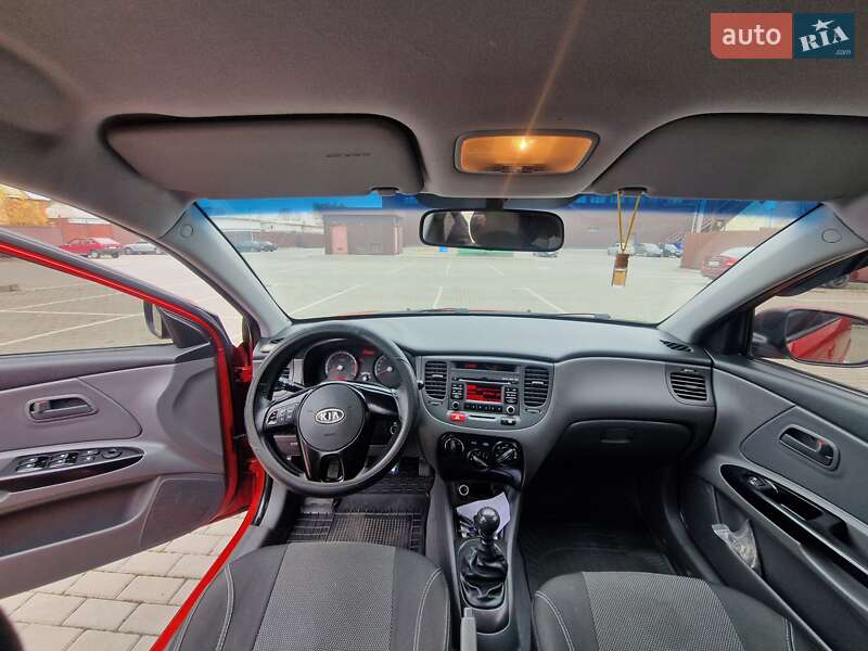 Седан Kia Rio 2010 в Черкассах фото 6 Седан Kia Rio 2010 в Черкассах