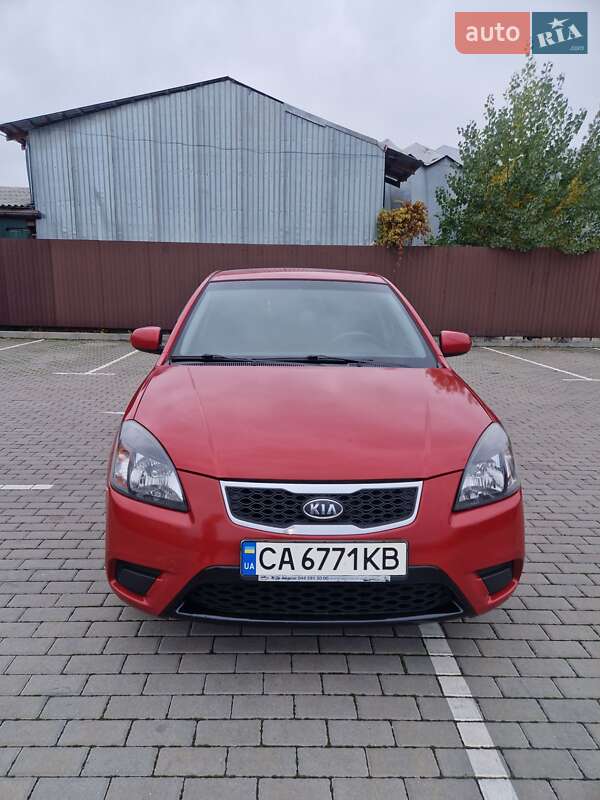 Седан Kia Rio 2010 в Черкассах фото 11 Седан Kia Rio 2010 в Черкассах