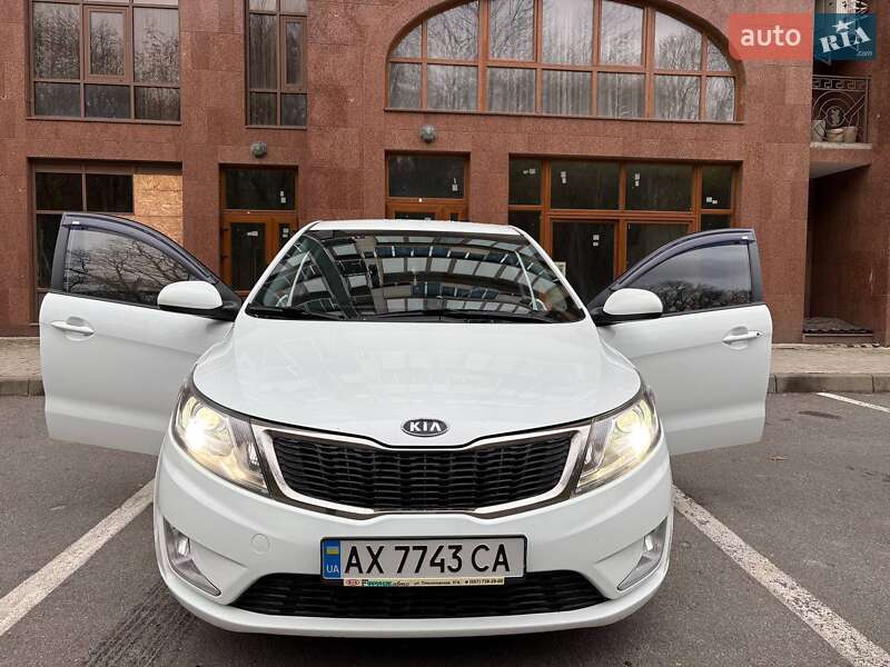 Kia Rio 2012