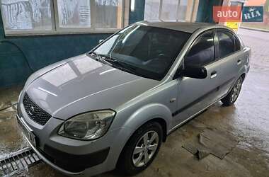 Седан Kia Rio 2008 в Житомире
